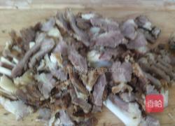 青椒炒卤牛肉的做法图解2