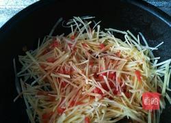 土豆丝炒西红柿的做法图解3