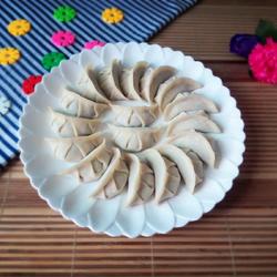 芹菜猪肉饺子的做法[图]