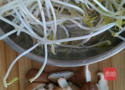 海带豆芽汤的做法图解1