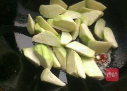 丝瓜焖荷包蛋的做法图解5