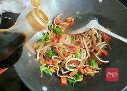 酱干炒辣椒的做法图解4