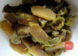 酸菜鲶鱼的做法图解2