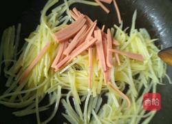 土豆火腿肠的做法图解5
