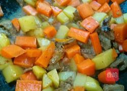 咖喱牛肉的做法图解4