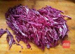 炝紫甘蓝的做法图解2