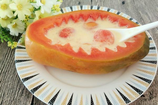 冰糖木瓜鸡蛋糖水