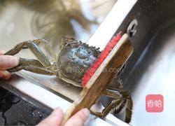 清煮螃蟹的做法图解1