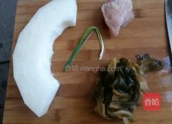 冬瓜海带瘦肉汤的做法图解2