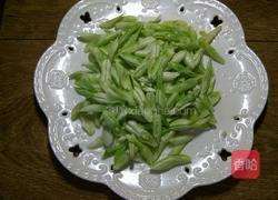 清炒扁豆的做法图解1