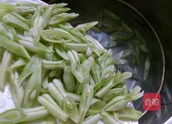 清炒扁豆的做法图解2