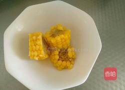 玉米萝卜鸡汤的做法图解2