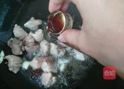 胡萝卜烧肉的做法图解4