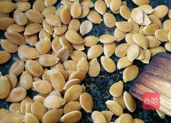 炒南瓜子的做法图解5