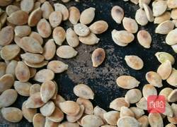 炒南瓜子的做法图解7