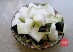 冬瓜莲子汤的做法图解3