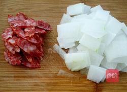 腊肠炒冬瓜的做法图解1