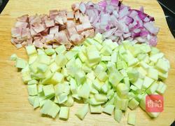 培根西葫芦拌豆腐的做法图解2