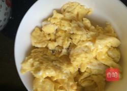 青椒鸡蛋的做法图解2