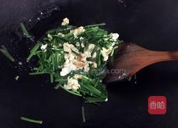 炒韭菜的做法图解8
