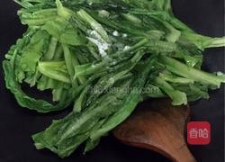 素炒油麦菜的做法图解5