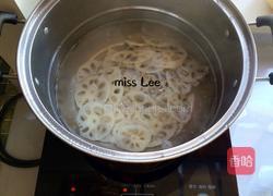 木耳藕片的做法图解2