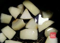 雪梨菊花茶的做法图解4