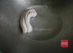 栗子四季豆红烧肉的做法图解1