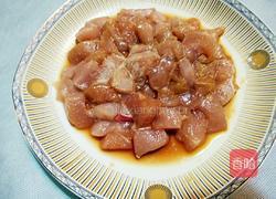 青笋炒鸡丁的做法图解2