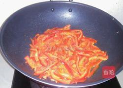 红椒炒鸡蛋饼的做法图解4