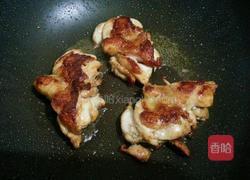 煎鸡腿肉的做法图解7