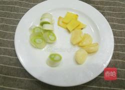 莲藕红烧肉的做法图解4