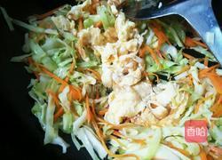 鸡蛋卷心菜炒面条的做法图解9