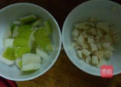 银耳莲藕汤的做法图解1