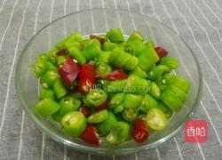 辣椒炒肉末的做法图解1