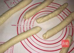 萌兔香肠面包的做法图解7