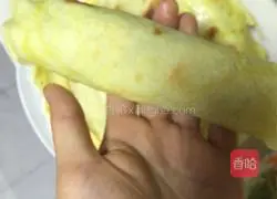 Illustration of how to make egg pancake rolls 8