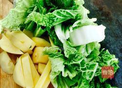 熬白菜的做法图解1