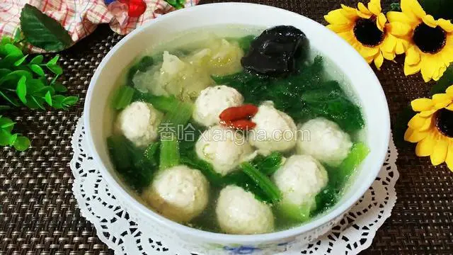 鸡肉丸子汤