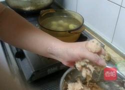 鸡肉丸子汤的做法图解6
