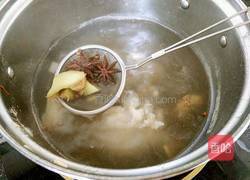 萝卜猪脚汤的做法图解5