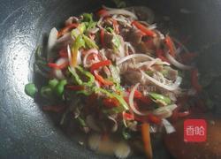 彩椒洋葱炒牛排的做法图解6