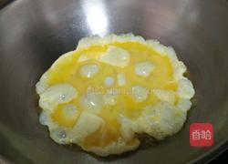 韭菜梗炒鸡蛋的做法图解3