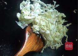 包心菜炒粉丝的做法图解4