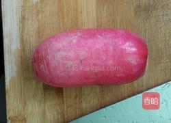 爽口小萝卜的做法图解1