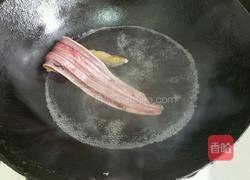 茭白鳝丝的做法图解2