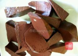 红烧鸭血的做法图解2