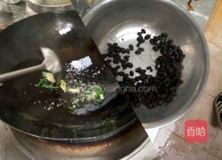 豉椒炒鳝片的做法图解4