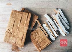 豆腐干炒青椒的做法图解2