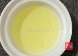 鲜奶炖蛋白的做法图解2